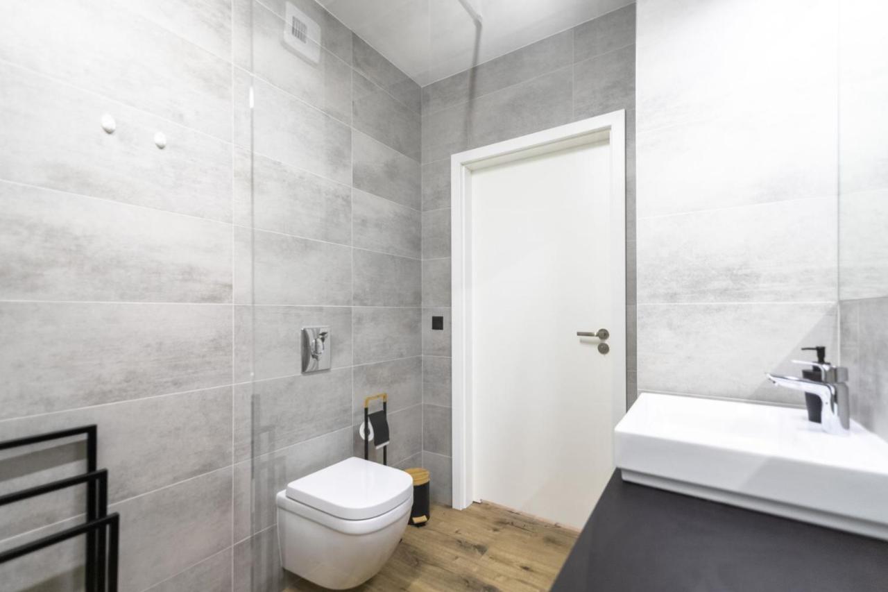 Apartamenty Pod Szyndzielnia Blisko Kolejki I Hali Pod Debowcem - Dream Apart Белско-Бяла Екстериор снимка